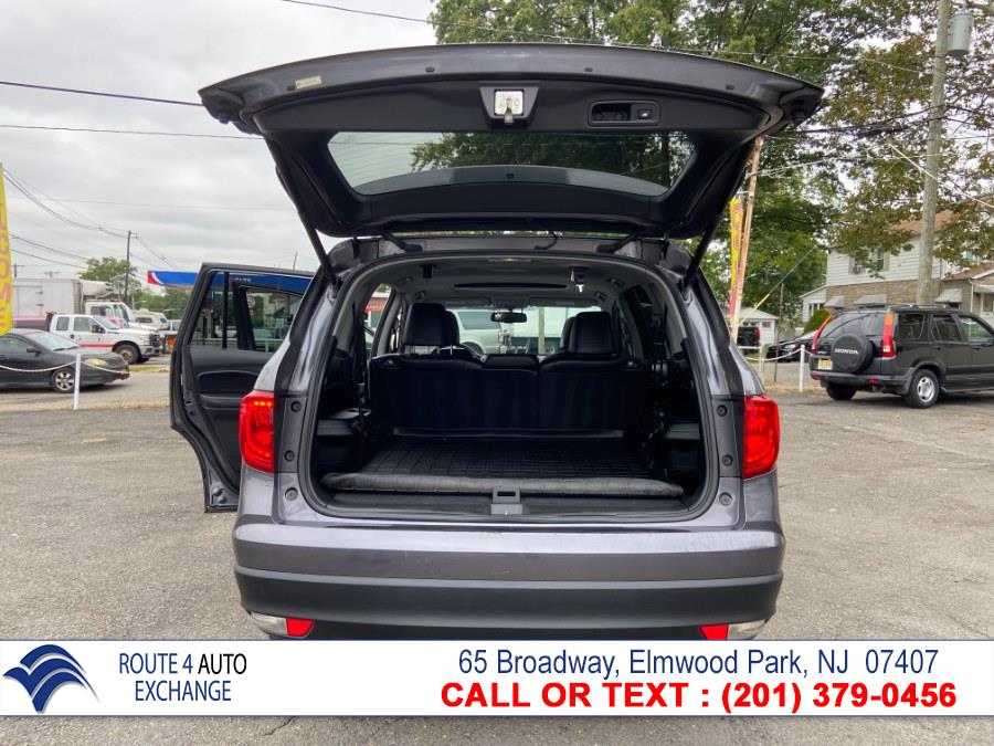 Used Honda Pilot AWD 4dr EX-L 2016 | Route 4 Auto Exchange. Elmwood Park, New Jersey Used Honda Pilot AWD 4dr EX-L 2016 | Route 4 Auto Exchange. Elmwood Park, New Jersey