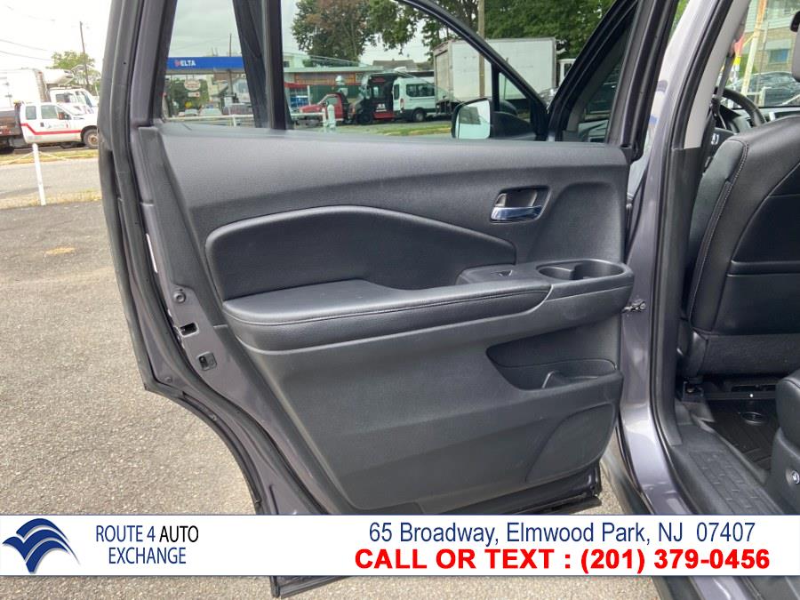 Used Honda Pilot AWD 4dr EX-L 2016 | Route 4 Auto Exchange. Elmwood Park, New Jersey Used Honda Pilot AWD 4dr EX-L 2016 | Route 4 Auto Exchange. Elmwood Park, New Jersey