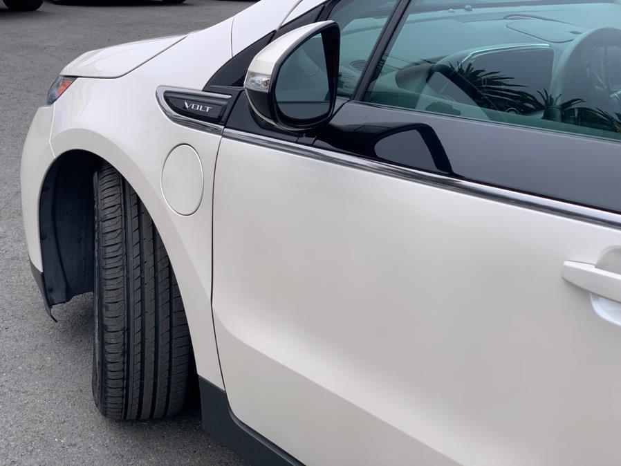 Used Chevrolet Volt PHEV 2014 | Green Light Auto Wholesale. Daly City, California Used Chevrolet Volt PHEV 2014 | Green Light Auto Wholesale. Daly City, California