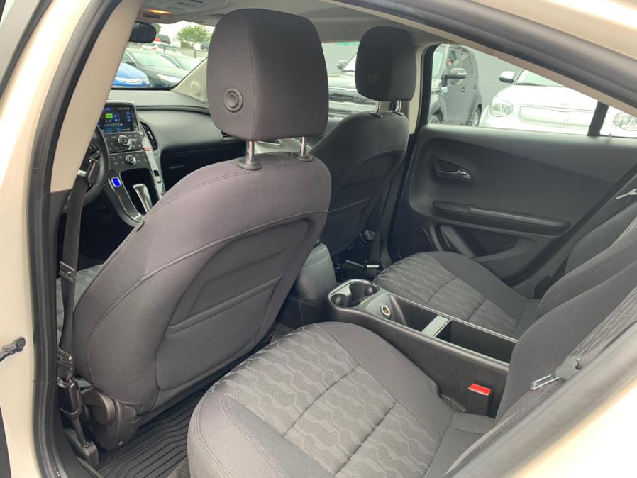 Used Chevrolet Volt PHEV 2014 | Green Light Auto Wholesale. Daly City, California Used Chevrolet Volt PHEV 2014 | Green Light Auto Wholesale. Daly City, California