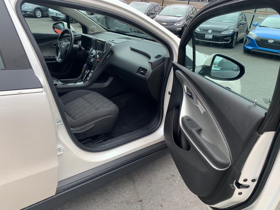 Used Chevrolet Volt PHEV 2014 | Green Light Auto Wholesale. Daly City, California Used Chevrolet Volt PHEV 2014 | Green Light Auto Wholesale. Daly City, California