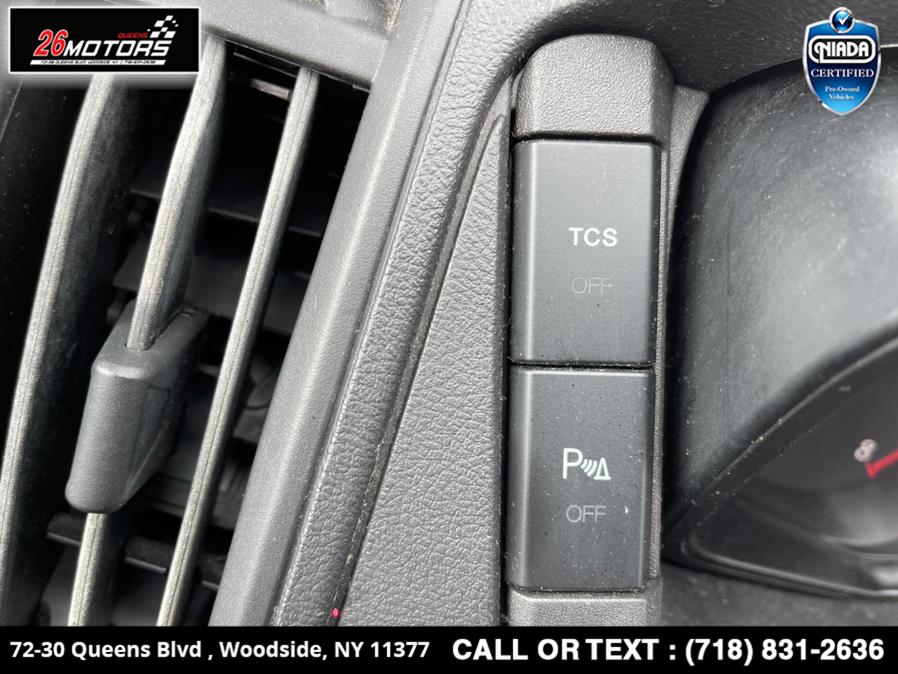 Used Ford Transit Passenger Wagon T-350 148" Low Roof XLT Sliding RH Dr 2018 | 26 Motors Queens. Woodside, New York Used Ford Transit Passenger Wagon T-350 148" Low Roof XLT Sliding RH Dr 2018 | 26 Motors Queens. Woodside, New York