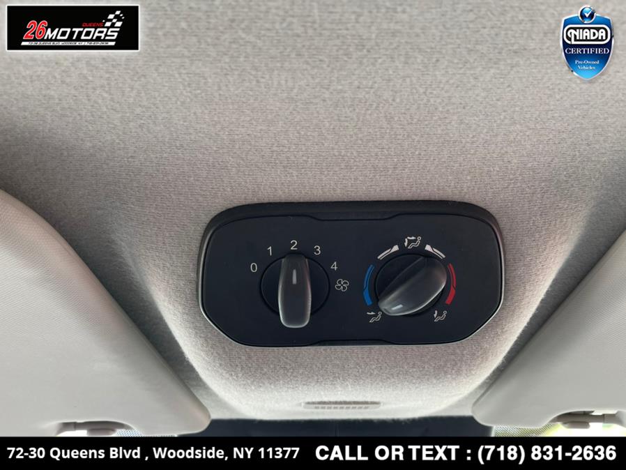 Used Ford Transit Passenger Wagon T-350 148" Low Roof XLT Sliding RH Dr 2018 | 26 Motors Queens. Woodside, New York Used Ford Transit Passenger Wagon T-350 148" Low Roof XLT Sliding RH Dr 2018 | 26 Motors Queens. Woodside, New York