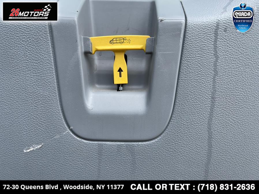 Used Ford Transit Passenger Wagon T-350 148" Low Roof XLT Sliding RH Dr 2018 | 26 Motors Queens. Woodside, New York Used Ford Transit Passenger Wagon T-350 148" Low Roof XLT Sliding RH Dr 2018 | 26 Motors Queens. Woodside, New York