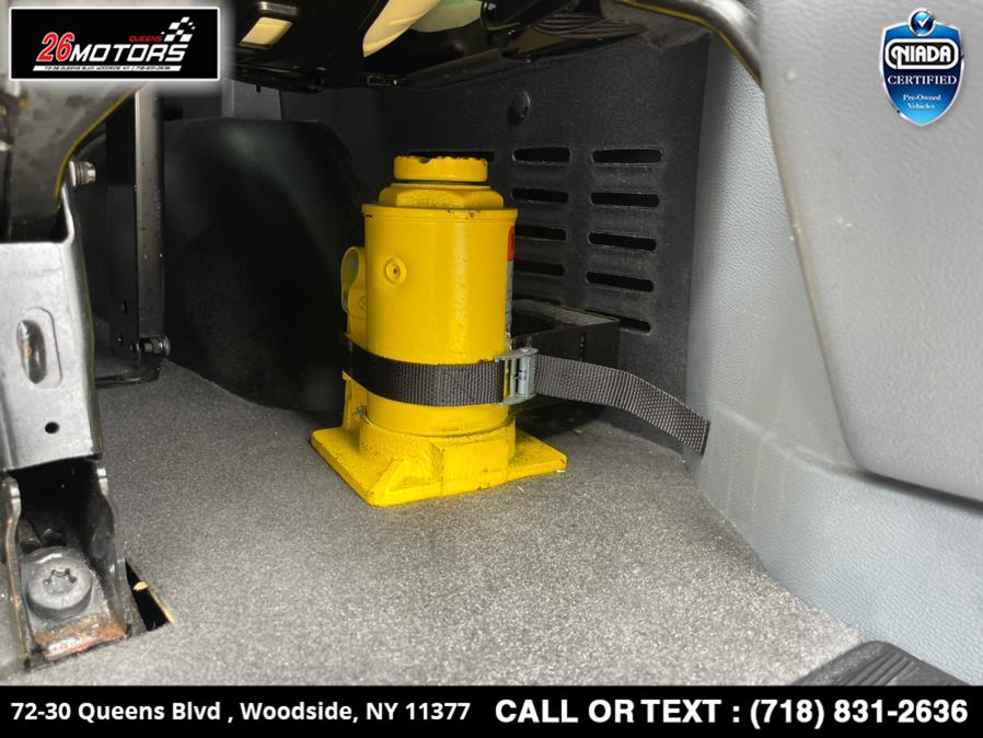 Used Ford Transit Passenger Wagon T-350 148" Low Roof XLT Sliding RH Dr 2018 | 26 Motors Queens. Woodside, New York Used Ford Transit Passenger Wagon T-350 148" Low Roof XLT Sliding RH Dr 2018 | 26 Motors Queens. Woodside, New York