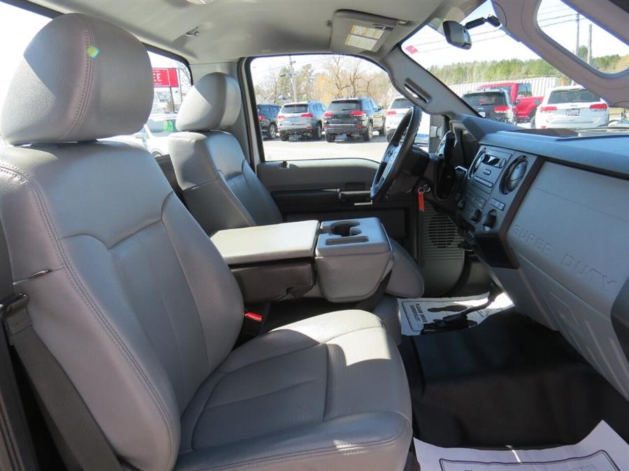 Used Ford F-250 Super Duty XL 4x4 2dr Regular Cab 8 ft. LB Pickup 2016 | Lake City Exports Inc. Auburn, Maine Used Ford F-250 Super Duty XL 4x4 2dr Regular Cab 8 ft. LB Pickup 2016 | Lake City Exports Inc. Auburn, Maine