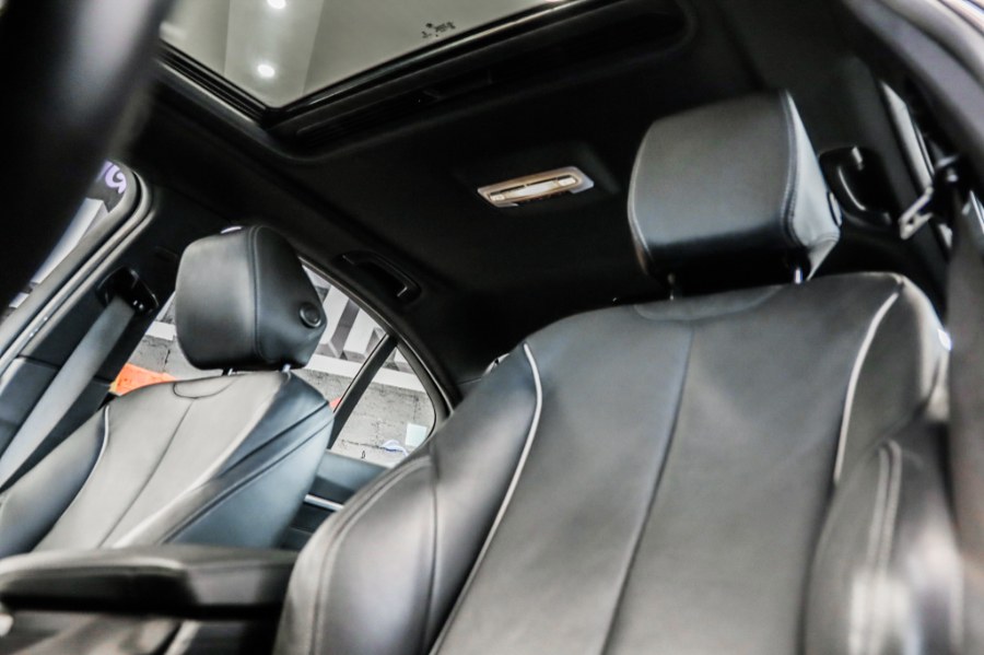 Used BMW 3 Series ///M Sport Package 340i xDrive Sedan 2018 | 26 Motors Corp. Bronx, New York Used BMW 3 Series ///M Sport Package 340i xDrive Sedan 2018 | 26 Motors Corp. Bronx, New York