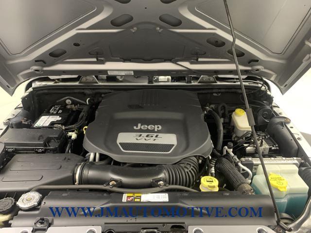 2013 Jeep Wrangler Unlimited 4WD 4dr Sport, available for sale in Naugatuck, Connecticut | J&M Automotive Sls&Svc LLC. Naugatuck, Connecticut 2013 Jeep Wrangler Unlimited 4WD 4dr Sport, available for sale in Naugatuck, Connecticut | J&M Automotive Sls&Svc LLC. Naugatuck, Connecticut