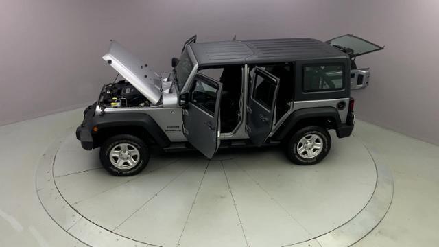 2013 Jeep Wrangler Unlimited 4WD 4dr Sport, available for sale in Naugatuck, Connecticut | J&M Automotive Sls&Svc LLC. Naugatuck, Connecticut 2013 Jeep Wrangler Unlimited 4WD 4dr Sport, available for sale in Naugatuck, Connecticut | J&M Automotive Sls&Svc LLC. Naugatuck, Connecticut