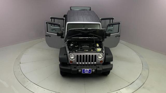 2013 Jeep Wrangler Unlimited 4WD 4dr Sport, available for sale in Naugatuck, Connecticut | J&M Automotive Sls&Svc LLC. Naugatuck, Connecticut 2013 Jeep Wrangler Unlimited 4WD 4dr Sport, available for sale in Naugatuck, Connecticut | J&M Automotive Sls&Svc LLC. Naugatuck, Connecticut