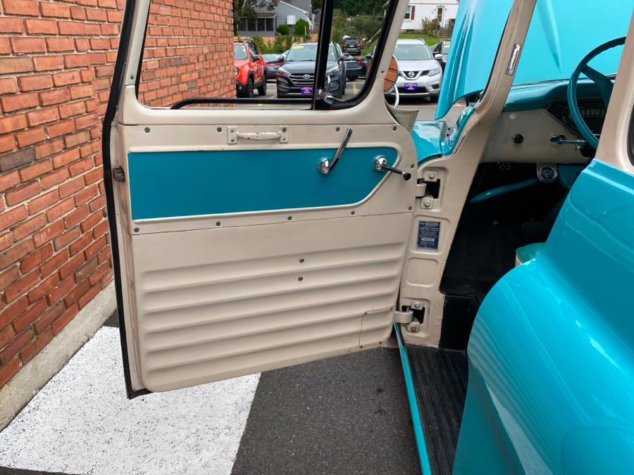 Used Chevrolet Suburban wagon 3100 1957 | National Auto Brokers, Inc.. Waterbury, Connecticut Used Chevrolet Suburban wagon 3100 1957 | National Auto Brokers, Inc.. Waterbury, Connecticut