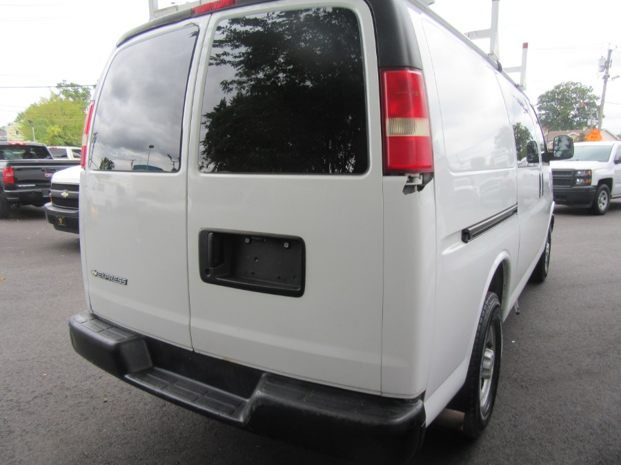 Used Chevrolet Express Cargo Van RWD 2500 135" 2008 | Royalty Auto Sales. Little Ferry, New Jersey Used Chevrolet Express Cargo Van RWD 2500 135" 2008 | Royalty Auto Sales. Little Ferry, New Jersey