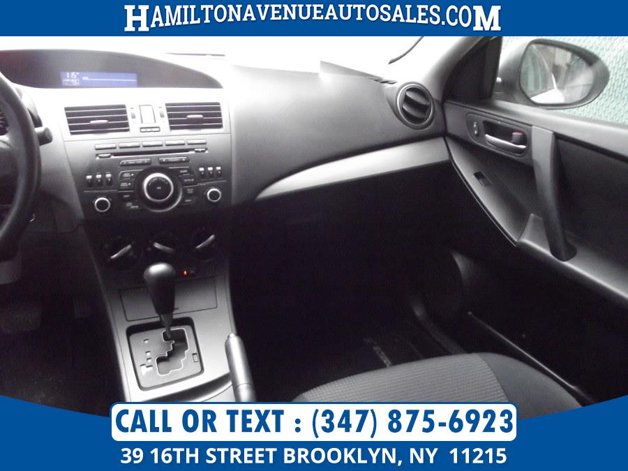 Used Mazda Mazda3 4dr Sdn Auto i Touring 2011 | Hamilton Avenue Auto Sales DBA Nyautoauction.com. Brooklyn, New York Used Mazda Mazda3 4dr Sdn Auto i Touring 2011 | Hamilton Avenue Auto Sales DBA Nyautoauction.com. Brooklyn, New York