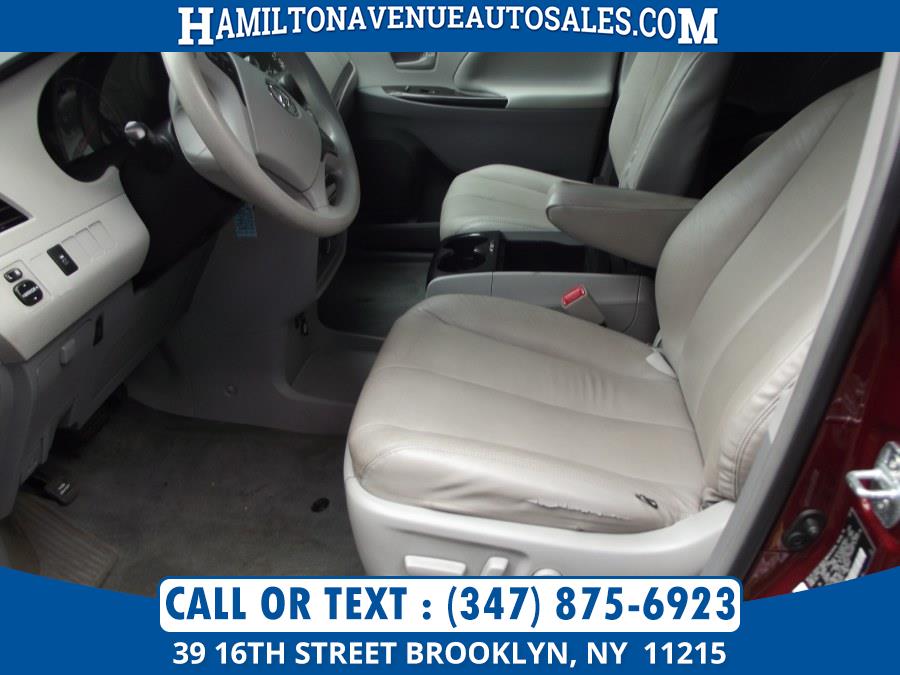 Used Toyota Sienna LE 2014 | Hamilton Avenue Auto Sales DBA Nyautoauction.com. Brooklyn, New York Used Toyota Sienna LE 2014 | Hamilton Avenue Auto Sales DBA Nyautoauction.com. Brooklyn, New York
