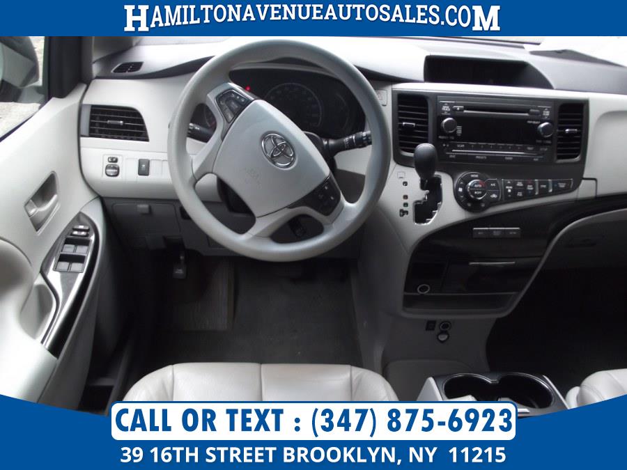 Used Toyota Sienna LE 2014 | Hamilton Avenue Auto Sales DBA Nyautoauction.com. Brooklyn, New York Used Toyota Sienna LE 2014 | Hamilton Avenue Auto Sales DBA Nyautoauction.com. Brooklyn, New York