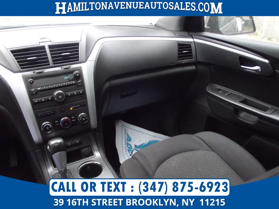 Used Chevrolet Traverse AWD 4dr LT w/1LT 2011 | Hamilton Avenue Auto Sales DBA Nyautoauction.com. Brooklyn, New York Used Chevrolet Traverse AWD 4dr LT w/1LT 2011 | Hamilton Avenue Auto Sales DBA Nyautoauction.com. Brooklyn, New York