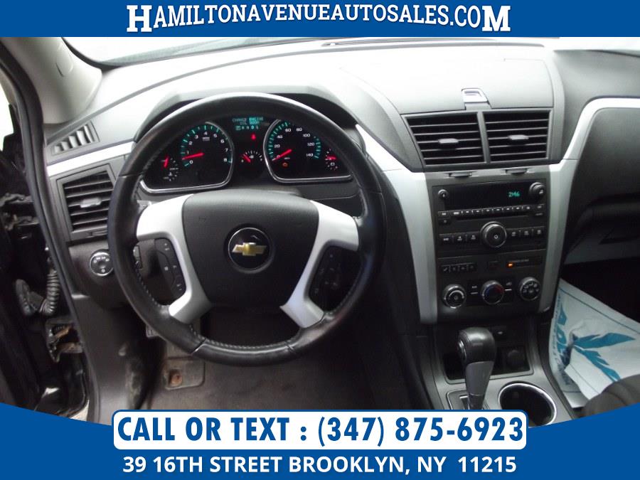 Used Chevrolet Traverse AWD 4dr LT w/1LT 2011 | Hamilton Avenue Auto Sales DBA Nyautoauction.com. Brooklyn, New York Used Chevrolet Traverse AWD 4dr LT w/1LT 2011 | Hamilton Avenue Auto Sales DBA Nyautoauction.com. Brooklyn, New York