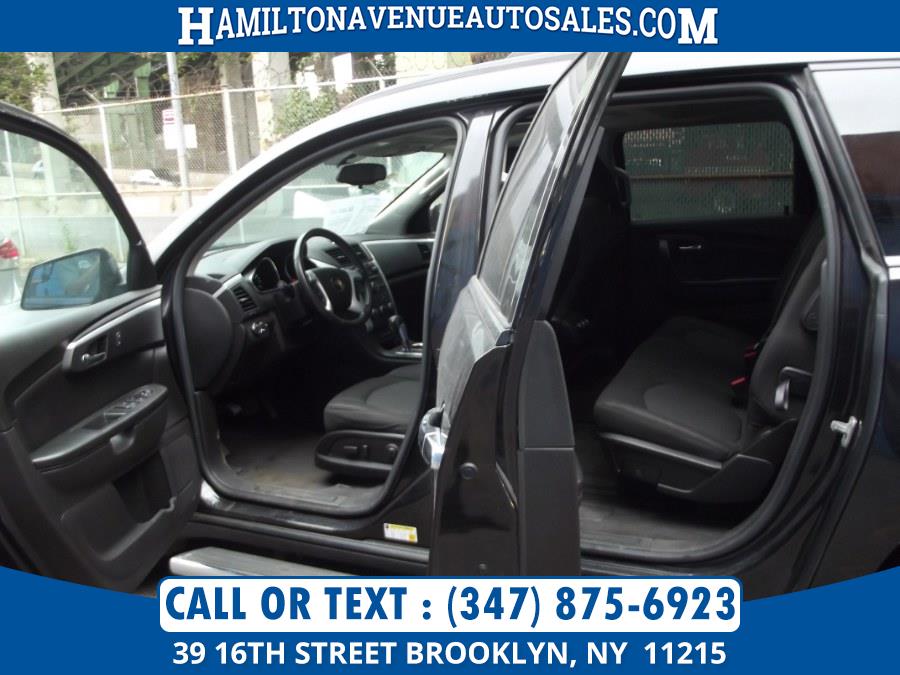 Used Chevrolet Traverse AWD 4dr LT w/1LT 2011 | Hamilton Avenue Auto Sales DBA Nyautoauction.com. Brooklyn, New York Used Chevrolet Traverse AWD 4dr LT w/1LT 2011 | Hamilton Avenue Auto Sales DBA Nyautoauction.com. Brooklyn, New York