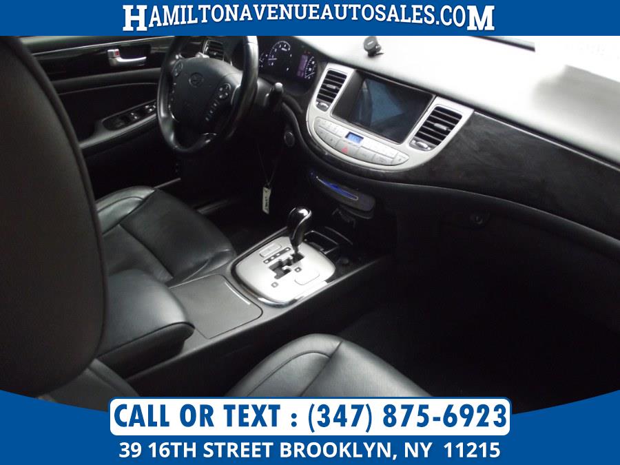 Used Hyundai Genesis 4dr Sdn V6 3.8L 2012 | Hamilton Avenue Auto Sales DBA Nyautoauction.com. Brooklyn, New York Used Hyundai Genesis 4dr Sdn V6 3.8L 2012 | Hamilton Avenue Auto Sales DBA Nyautoauction.com. Brooklyn, New York