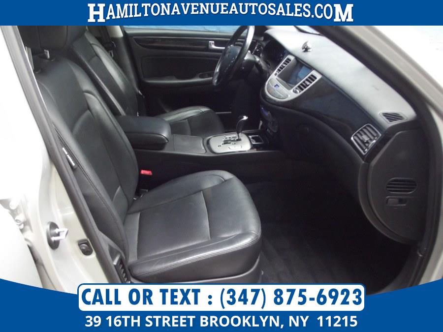 Used Hyundai Genesis 4dr Sdn V6 3.8L 2012 | Hamilton Avenue Auto Sales DBA Nyautoauction.com. Brooklyn, New York Used Hyundai Genesis 4dr Sdn V6 3.8L 2012 | Hamilton Avenue Auto Sales DBA Nyautoauction.com. Brooklyn, New York