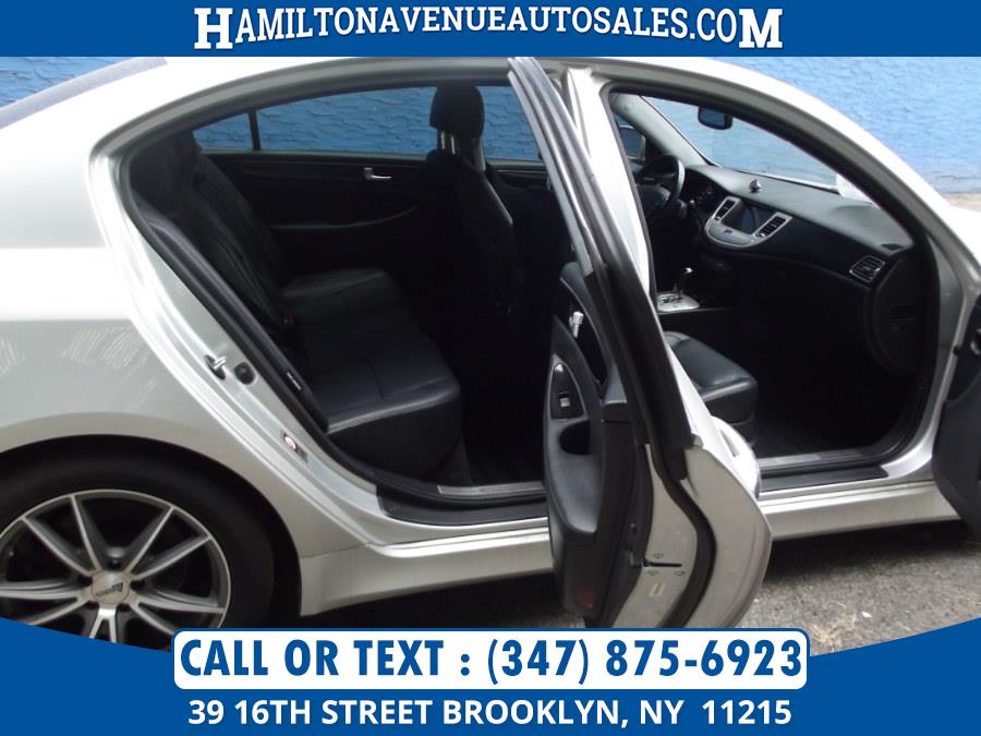 Used Hyundai Genesis 4dr Sdn V6 3.8L 2012 | Hamilton Avenue Auto Sales DBA Nyautoauction.com. Brooklyn, New York Used Hyundai Genesis 4dr Sdn V6 3.8L 2012 | Hamilton Avenue Auto Sales DBA Nyautoauction.com. Brooklyn, New York