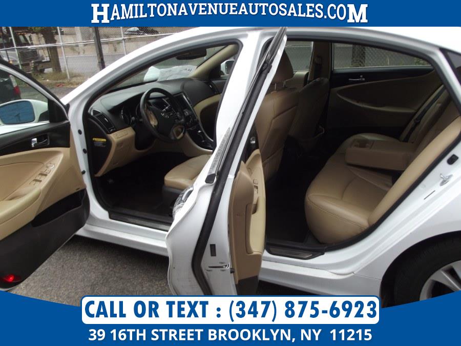 Used Hyundai Sonata 4dr Sdn 2.4L Auto Limited PZEV 2013 | Hamilton Avenue Auto Sales DBA Nyautoauction.com. Brooklyn, New York Used Hyundai Sonata 4dr Sdn 2.4L Auto Limited PZEV 2013 | Hamilton Avenue Auto Sales DBA Nyautoauction.com. Brooklyn, New York