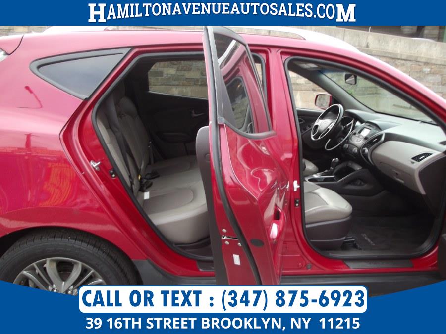 Used Hyundai Tucson SE 2015 | NY Auto Auction. Brooklyn, New York