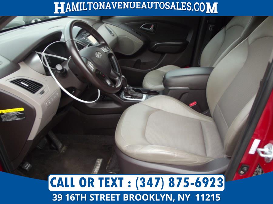 Used Hyundai Tucson SE 2015 | NY Auto Auction. Brooklyn, New York