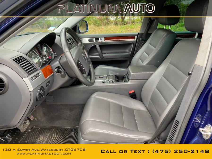 Used Volkswagen Touareg 4dr 3.2L V6 *Ltd Avail* 2006 | Platinum Auto Care. Waterbury, Connecticut Used Volkswagen Touareg 4dr 3.2L V6 *Ltd Avail* 2006 | Platinum Auto Care. Waterbury, Connecticut