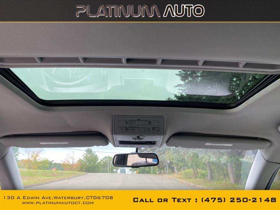 Used Volkswagen Touareg 4dr 3.2L V6 *Ltd Avail* 2006 | Platinum Auto Care. Waterbury, Connecticut Used Volkswagen Touareg 4dr 3.2L V6 *Ltd Avail* 2006 | Platinum Auto Care. Waterbury, Connecticut