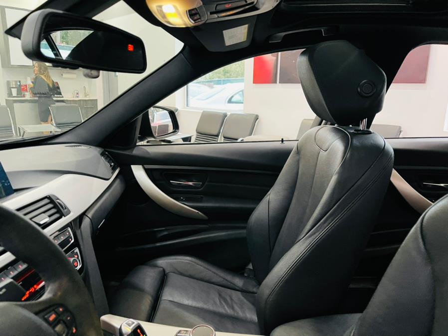 Used BMW 3 Series 320i xDrive Sedan 2018 | Luxury Motor Club. Franklin Square, New York Used BMW 3 Series 320i xDrive Sedan 2018 | Luxury Motor Club. Franklin Square, New York