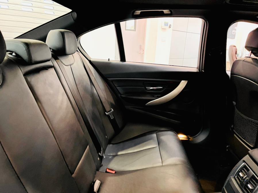 Used BMW 3 Series 320i xDrive Sedan 2018 | Luxury Motor Club. Franklin Square, New York Used BMW 3 Series 320i xDrive Sedan 2018 | Luxury Motor Club. Franklin Square, New York