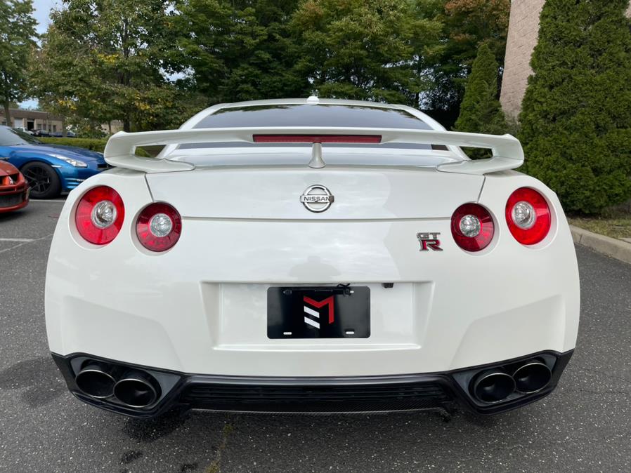Used Nissan GT-R Premium 2014 | Evolving Motorsports. Bayshore, New York Used Nissan GT-R Premium 2014 | Evolving Motorsports. Bayshore, New York