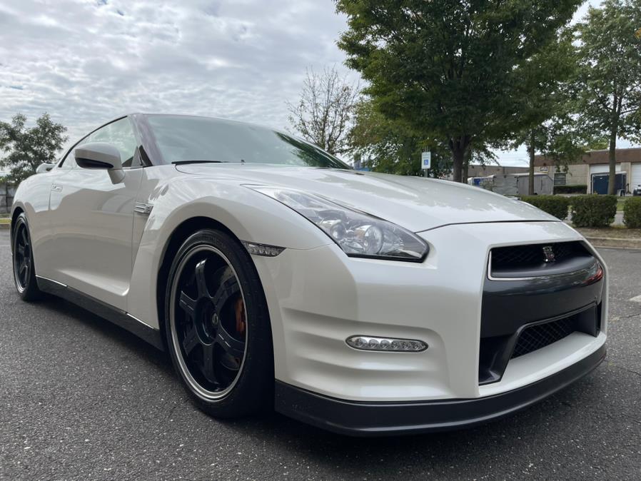 Used Nissan GT-R Premium 2014 | Evolving Motorsports. Bayshore, New York Used Nissan GT-R Premium 2014 | Evolving Motorsports. Bayshore, New York
