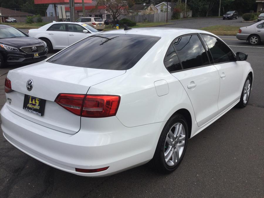 2015 Volkswagen Jetta Sedan 4dr Auto 2.0L S w/Technology, available for sale in Plantsville, Connecticut | L&S Automotive LLC. Plantsville, Connecticut 2015 Volkswagen Jetta Sedan 4dr Auto 2.0L S w/Technology, available for sale in Plantsville, Connecticut | L&S Automotive LLC. Plantsville, Connecticut