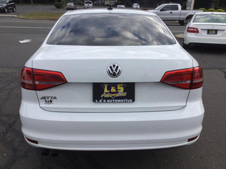 2015 Volkswagen Jetta Sedan 4dr Auto 2.0L S w/Technology, available for sale in Plantsville, Connecticut | L&S Automotive LLC. Plantsville, Connecticut 2015 Volkswagen Jetta Sedan 4dr Auto 2.0L S w/Technology, available for sale in Plantsville, Connecticut | L&S Automotive LLC. Plantsville, Connecticut
