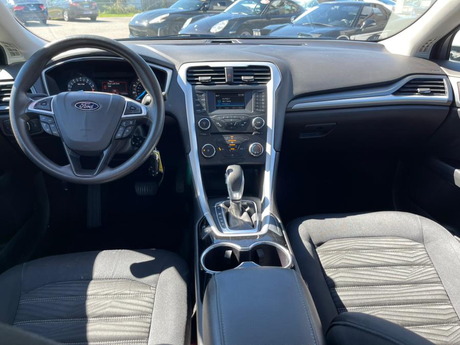 Used Ford Fusion 4dr Sdn SE FWD 2016 | Mike And Tony Auto Sales, Inc. South Windsor, Connecticut Used Ford Fusion 4dr Sdn SE FWD 2016 | Mike And Tony Auto Sales, Inc. South Windsor, Connecticut