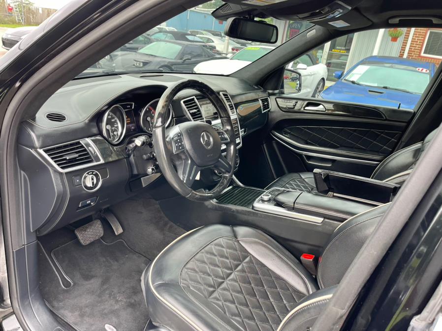 2015 Mercedes-Benz GL-Class 4MATIC 4dr GL 550, available for sale in South Windsor, Connecticut | Mike And Tony Auto Sales, Inc. South Windsor, Connecticut 2015 Mercedes-Benz GL-Class 4MATIC 4dr GL 550, available for sale in South Windsor, Connecticut | Mike And Tony Auto Sales, Inc. South Windsor, Connecticut