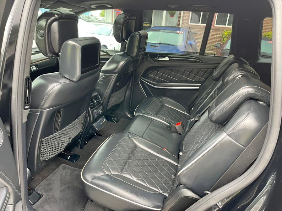 2015 Mercedes-Benz GL-Class 4MATIC 4dr GL 550, available for sale in South Windsor, Connecticut | Mike And Tony Auto Sales, Inc. South Windsor, Connecticut 2015 Mercedes-Benz GL-Class 4MATIC 4dr GL 550, available for sale in South Windsor, Connecticut | Mike And Tony Auto Sales, Inc. South Windsor, Connecticut
