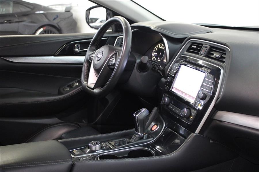 Used Nissan Maxima 3.5 SL 2017 | Fast Track Motors. Paterson, New Jersey Used Nissan Maxima 3.5 SL 2017 | Fast Track Motors. Paterson, New Jersey