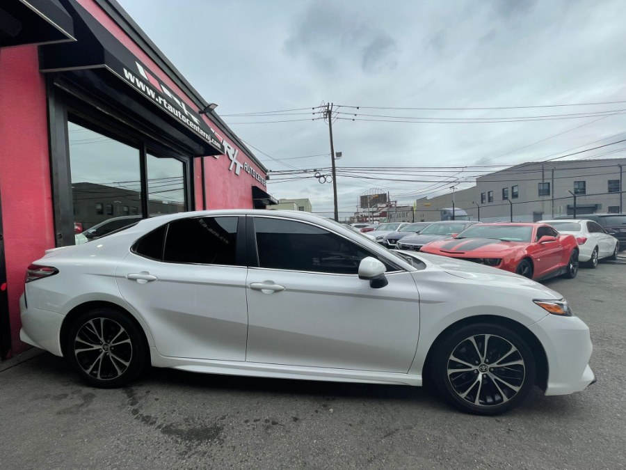 Used Toyota Camry SE Auto (Natl) 2020 | RT Auto Center LLC. Newark, New Jersey Used Toyota Camry SE Auto (Natl) 2020 | RT Auto Center LLC. Newark, New Jersey