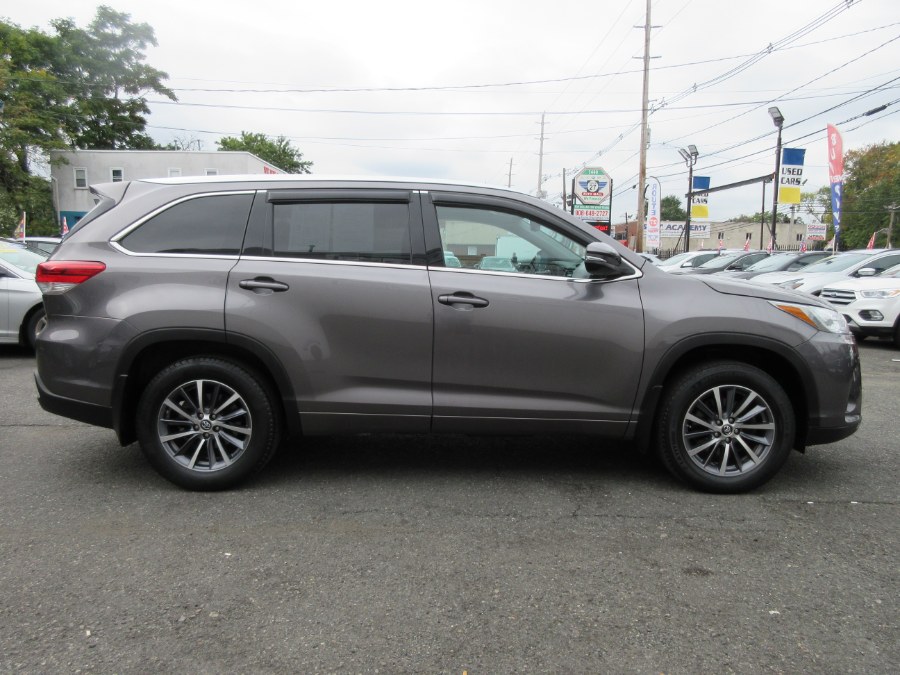 2018 Toyota Highlander XLE V6 AWD (Natl), available for sale in Linden, New Jersey | Route 27 Auto Mall. Linden, New Jersey 2018 Toyota Highlander XLE V6 AWD (Natl), available for sale in Linden, New Jersey | Route 27 Auto Mall. Linden, New Jersey