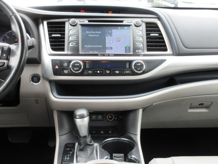 2018 Toyota Highlander XLE V6 AWD (Natl), available for sale in Linden, New Jersey | Route 27 Auto Mall. Linden, New Jersey 2018 Toyota Highlander XLE V6 AWD (Natl), available for sale in Linden, New Jersey | Route 27 Auto Mall. Linden, New Jersey