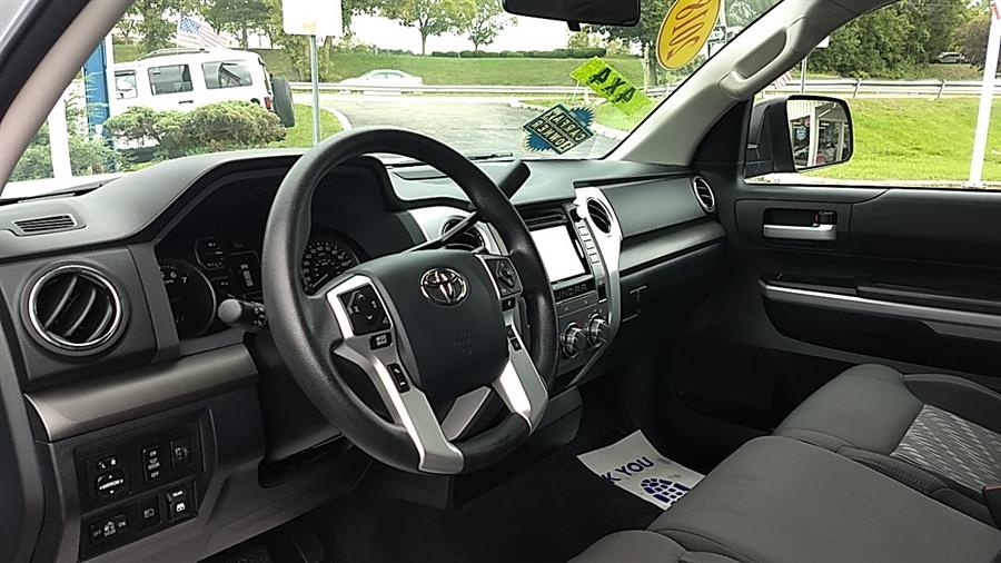 2018 Toyota Tundra 4WD SR5 CrewMax 5.5'' Bed 4.6L (Natl), available for sale in Wilton, Connecticut | Performance Motor Cars Of Connecticut LLC. Wilton, Connecticut 2018 Toyota Tundra 4WD SR5 CrewMax 5.5'' Bed 4.6L (Natl), available for sale in Wilton, Connecticut | Performance Motor Cars Of Connecticut LLC. Wilton, Connecticut