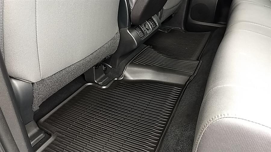 2018 Toyota Tundra 4WD SR5 CrewMax 5.5'' Bed 4.6L (Natl), available for sale in Wilton, Connecticut | Performance Motor Cars Of Connecticut LLC. Wilton, Connecticut 2018 Toyota Tundra 4WD SR5 CrewMax 5.5'' Bed 4.6L (Natl), available for sale in Wilton, Connecticut | Performance Motor Cars Of Connecticut LLC. Wilton, Connecticut