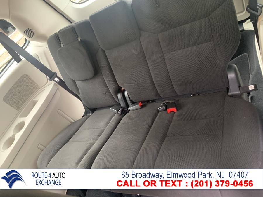 Used Dodge Grand Caravan SE Wagon 2017 | Route 4 Auto Exchange. Elmwood Park, New Jersey Used Dodge Grand Caravan SE Wagon 2017 | Route 4 Auto Exchange. Elmwood Park, New Jersey