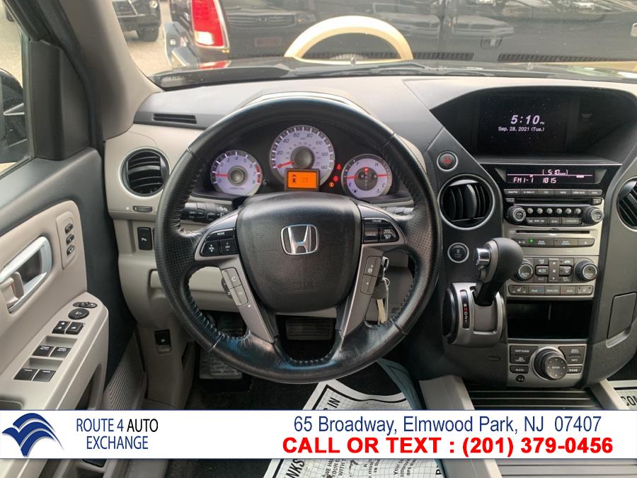 Used Honda Pilot 4WD 4dr Touring w/RES & Navi 2012 | Route 4 Auto Exchange. Elmwood Park, New Jersey Used Honda Pilot 4WD 4dr Touring w/RES & Navi 2012 | Route 4 Auto Exchange. Elmwood Park, New Jersey