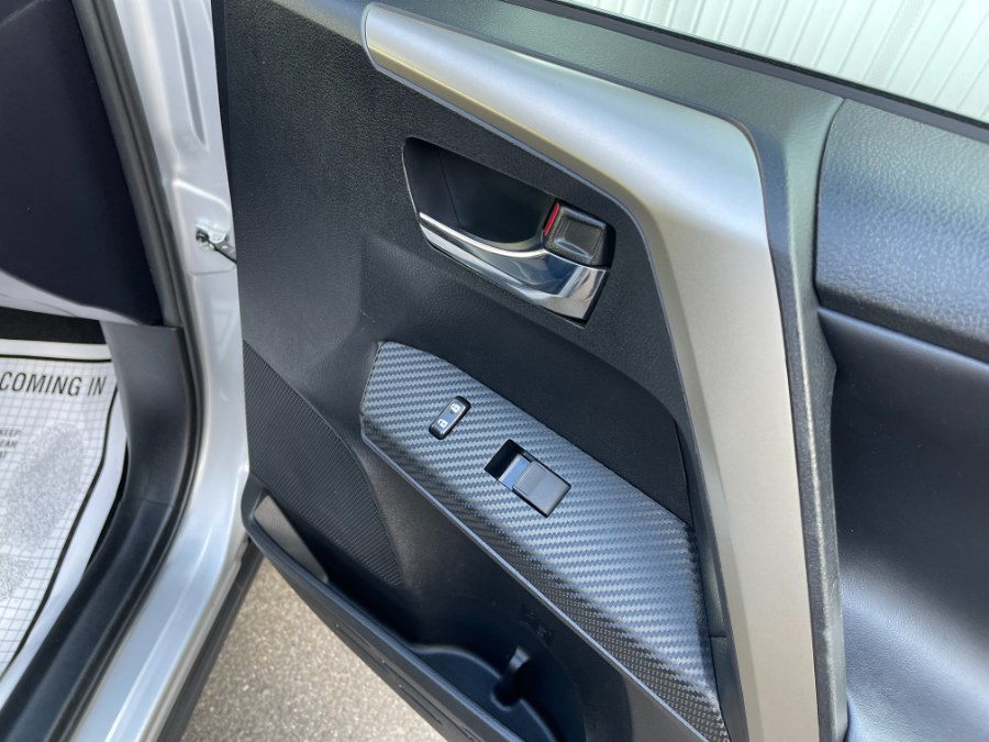 2015 Toyota RAV4 AWD 4dr Limited (Natl), available for sale in Paterson, New Jersey | DZ Automall. Paterson, New Jersey 2015 Toyota RAV4 AWD 4dr Limited (Natl), available for sale in Paterson, New Jersey | DZ Automall. Paterson, New Jersey