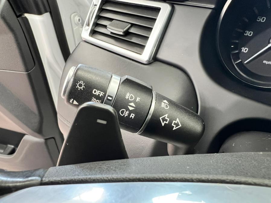 Used Land Rover Discovery Sport AWD 4dr HSE LUX 2016 | Power Motors East. Massapequa Park, New York Used Land Rover Discovery Sport AWD 4dr HSE LUX 2016 | Power Motors East. Massapequa Park, New York