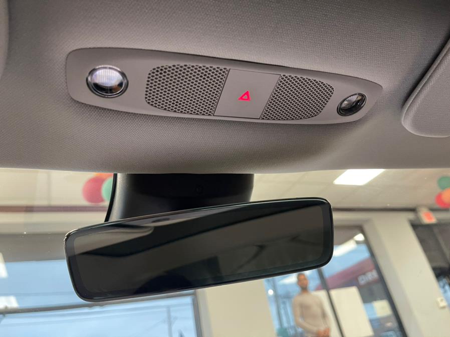 Used Tesla Model 3 Standard Range Battery Plus RWD 2019 | 5 Towns Drive. Inwood, New York Used Tesla Model 3 Standard Range Battery Plus RWD 2019 | 5 Towns Drive. Inwood, New York